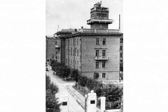1971 - Здание Центральной Аэрологической обсерватории - Первомайская 7