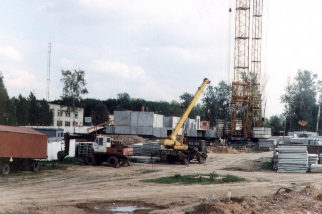11.07.2000 - Строительство жилого дома Дирижабельная 9