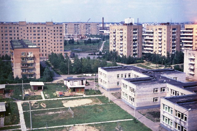 1983 -     17