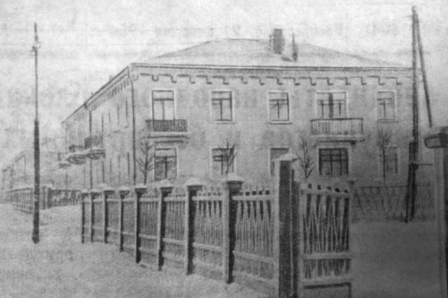 21.02.1954 - Новые дома по Заводской улице