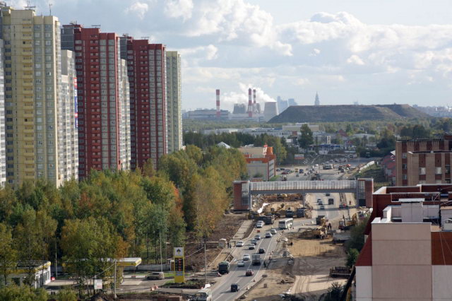 30.09.2009 - Лихачевское шоссе, вид с дома Лихачевское ш. 11а в сторону Москвы
