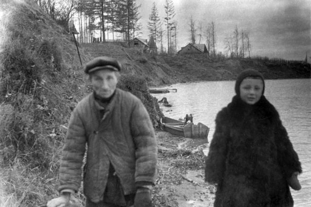 ок.1948 - Котовский берег Клязьминского водохранилища