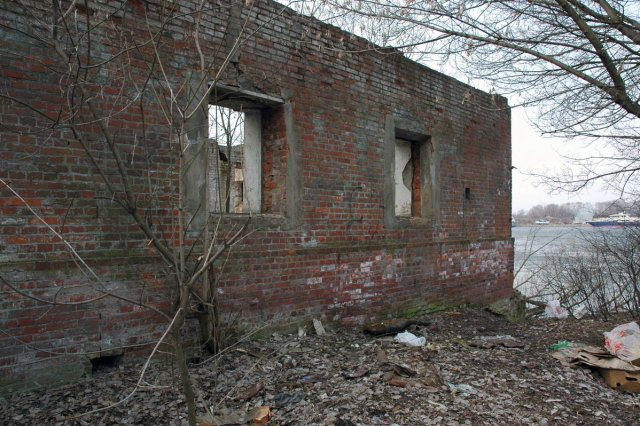 05.04.2008 - Развалины скотного двора