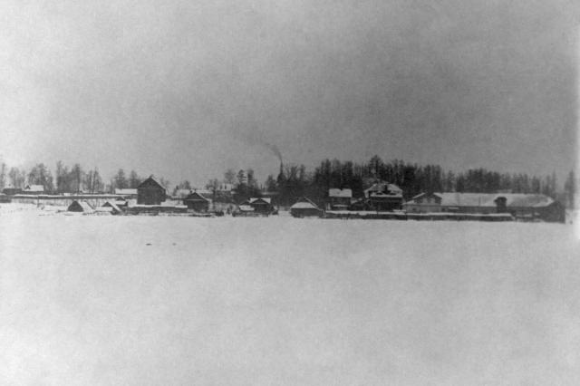 1955 - Вид на Мысово со льда водохранилища