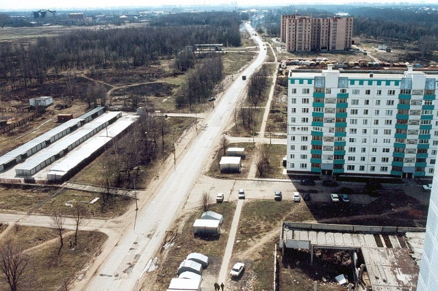 16.04.2001 - Внизу - Лихачевское шоссе. Вид в сторону Москвы