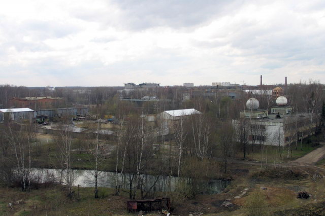30.04.2004 - Вид на территорию ЦАО с долгостроя на Новодачной