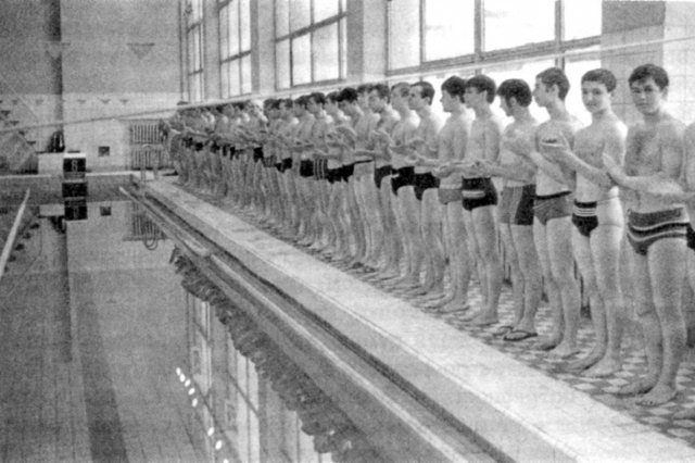 1972 - Открытие бассейна МФТИ в 1972 году