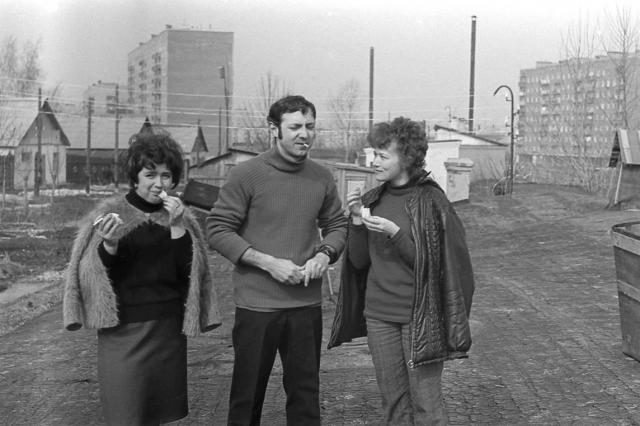 1973-74 -     20