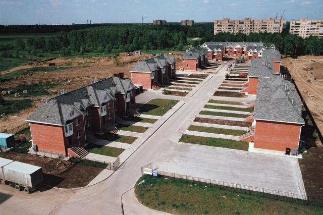 2002 -    